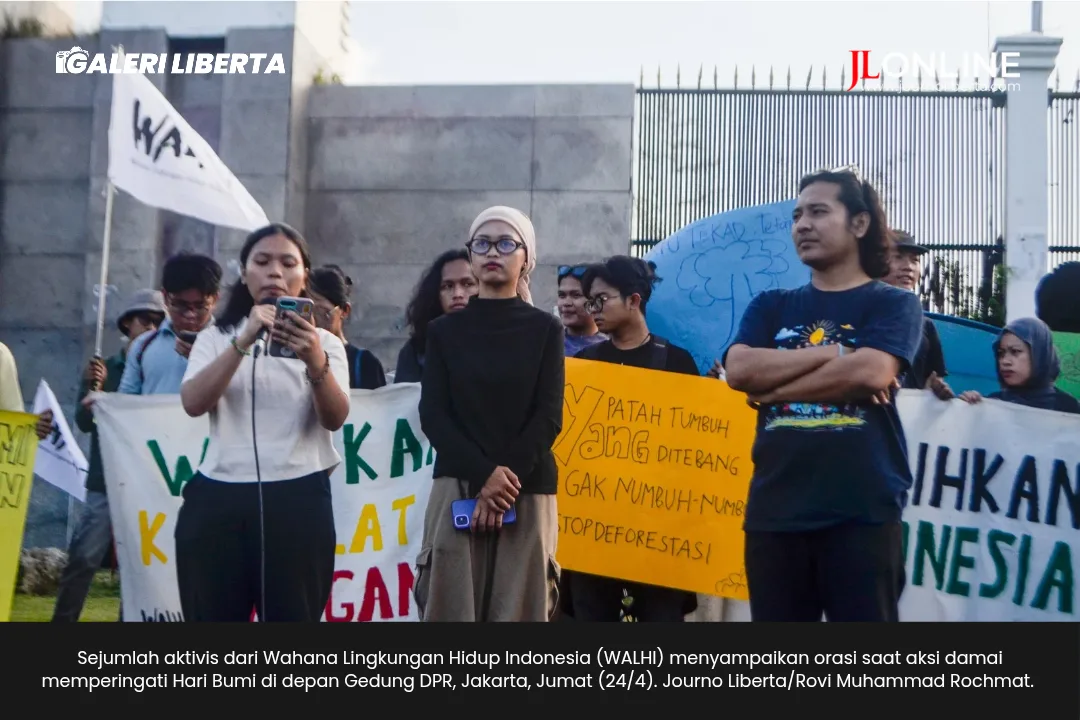 Foto: Aksi Damai Hari Bumi, Angkat Krisis Ekologis 1