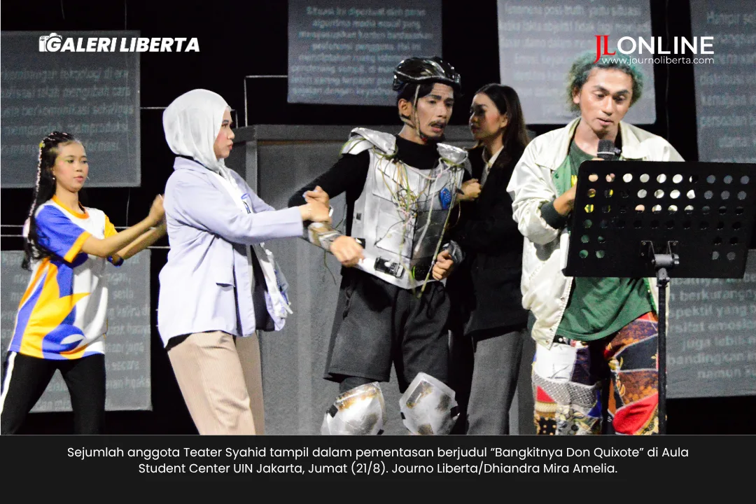 Foto: Teater Syahid Bangkitkan Don Quixote, Hadapi Realitas Zaman 5