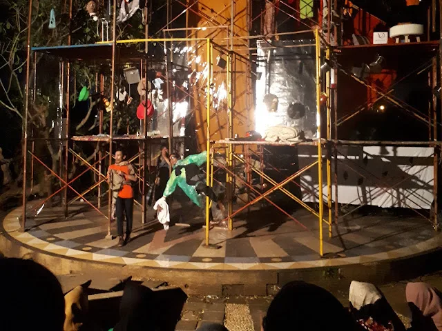 Pagelaran Teater: Lika-Liku Kehidupan Milenial