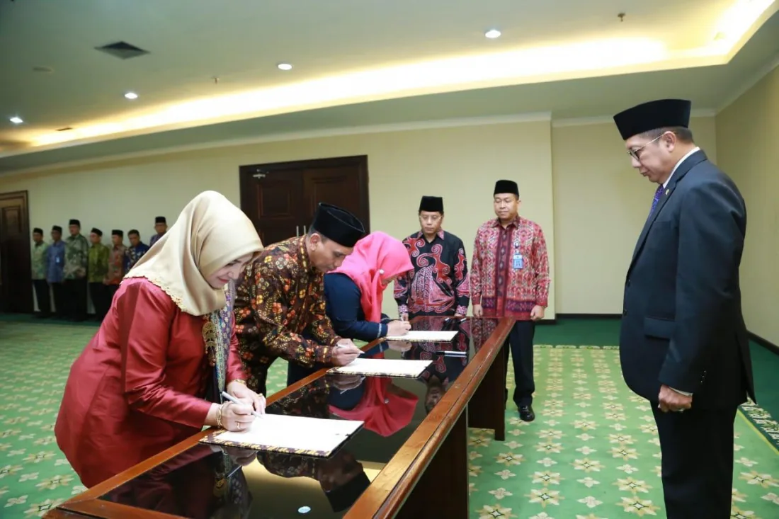 Amany Burhanuddin Lubis Pimpin UIN Jakarta